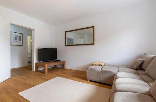 Werd Apartment | Downtown KAYA Zurich Apartment 5A: Family-Friendly Loft