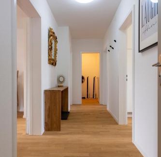 Werd Apartment | Downtown KAYA Zurich Apartment 5A: Family-Friendly Loft