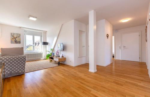 Werd Apartment | Modern KAYA Zurich Apartment 5B - Child-Friendly Retreat