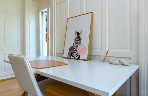Langstrasse Apartment | Discover KAYA Zurich Apartment DIAMOND with Spacious Terrace