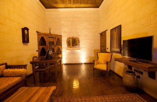 Urgup Hotel | Discover Kayakapi Premium Caves Cappadocia - Rated 10/10!