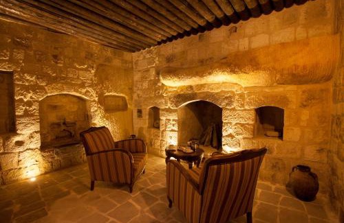 Urgup Hotel | Discover Kayakapi Premium Caves Cappadocia - Rated 10/10!