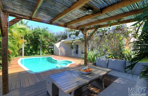 Les Avirons House | Discover KAZ A NOVA: Oceanfront Bliss with Private Pool