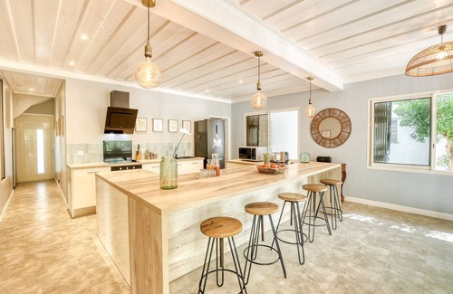 L'Ermitage-les-Bains Villa | Experience Kaz Endemik Villa with Private Pool & Spa