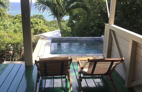 Capesterre-de-Marie-Galante House | Sea View Bungalow with Pool at Kaz a Math Retreat