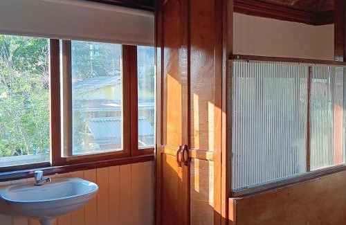 Santa Veronica House | Discover KAZA Balcones: Top-Rated Stay with Pool & Dining