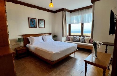 Altinoluk Hotel | Discover KAZDAĞLARI ZEYTUNİHAN BUTİK OTEL's Oceanfront Bliss