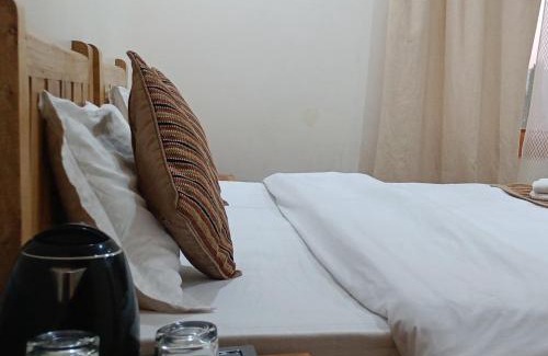Leh House | Family-Friendly Kazdar Villa: Top Rated with 9/10 Reviews