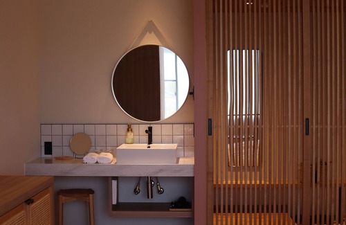 Gotsu Hotel | Discover KAZENOKUNI IWAMI RESORT & STAYS: Rated 10/10