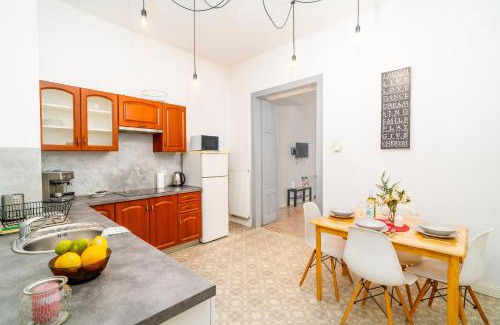 Kazimierz Apartment | Kazimierz Studio - Top Location, Vistula River neaby - by Rentujemy
