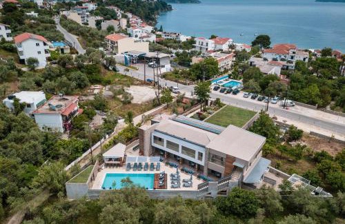 Skiathos Town Hotel | KB Ammos: Oceanfront Paradise with Pool & High Ratings