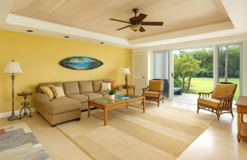 Kamuela Apartment | KBM Resorts 4-Bedroom Islands at Mauna Lani Collection Multi-Unit Listing Steps from One Another Garden Views 2 Free Rental Cars IML-D3E4