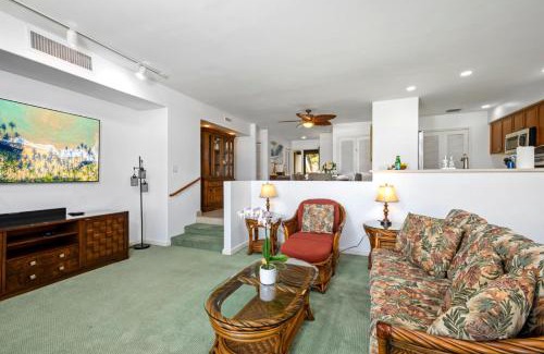 Kaanapali Apartment | Island-Inspired KBM Resorts: Kaanapali Royal with Hot Tub