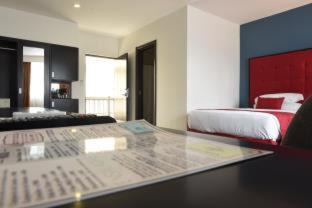 Mata Redonda Hotel | Relax at KC Hotel San Jose with Oceanfront Views & Pool