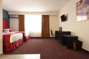 Mata Redonda Hotel | Relax at KC Hotel San Jose with Oceanfront Views & Pool