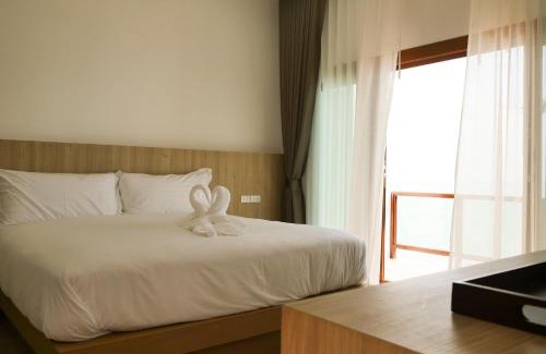 Sichon Villa | Inviting KD Pool Villa @Sichon: Family-Friendly with a Pool