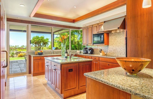 Kaupulehu House | Ke Alaula Hale 7 - Private Oasis with Onsite Staff & Pool