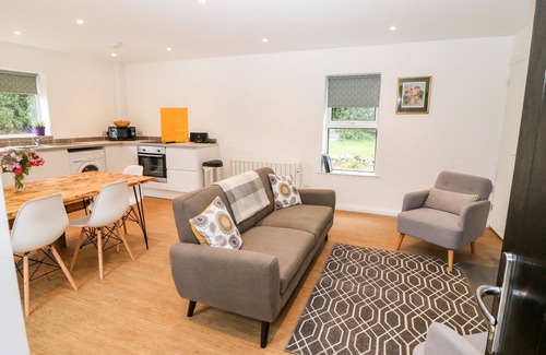 Glenbeigh Cottage | Family-Friendly KEALDUFF LOWER in Beautiful Glenbeigh