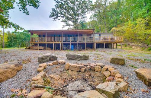 Ozark House | Keane Ranch 2 Mtn Cabin with 300 Acres in Ozark!