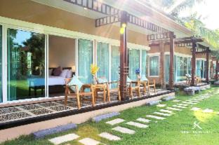 Hat Chao Samran Resort | Relax at Keang Kluen Talay Resort with Oceanfront Views