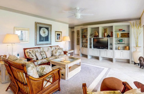Keauhou Apartment | Discover Keauhou Punahele #B101: Family-Friendly Retreat