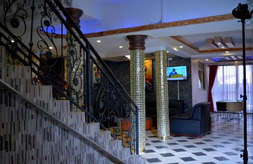 Entebbe Hotel | Discover Keba Xpress Hotel in Entebbe with Pool & Hot Tub