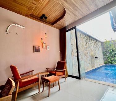 Kebagusan House | Discover Kebagusan Park Residence with Private Pool & More