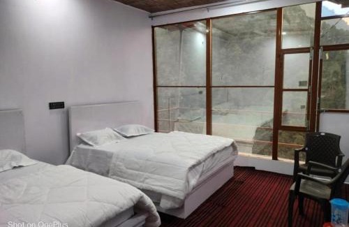 Sitapur Hotel | Pet-Friendly Kedar Hill Resort with Family Amenities