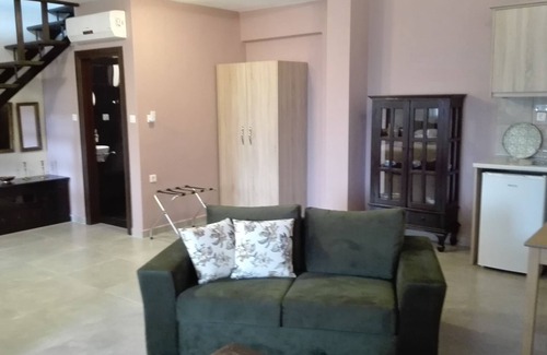 Arnaia House | Top-Rated Kedros Holiday Villas with Family-Friendly Amenities