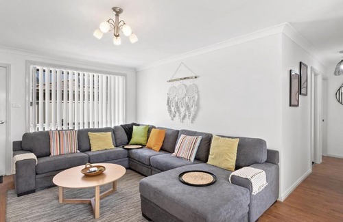 Salamander Bay House | Keel Street 3: Highly Rated Family-Friendly Getaway