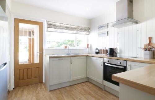 Crantock House | Pet-Friendly Keelyn: 4-Star Stay with Perfect Reviews