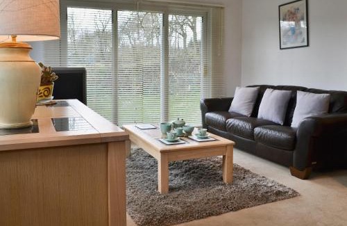 Holsworthy House | Pet-Friendly Keepers Wood - Perfect for Families & Couples