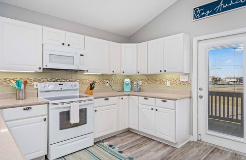 Rockport House | Unforgettable Stays at Keepin' it Reel with Family-Friendly Amenities