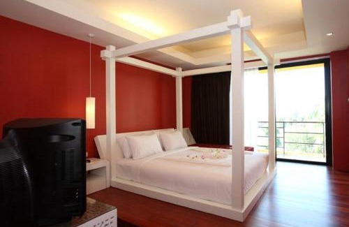 Ko Chang Hotel | Beachfront Retreat at Keeree Ele Resort with Pool Access