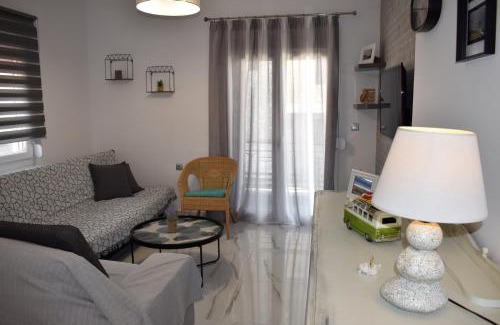 Kallikratia Apartment | Elegant Kefala Living - Top-Rated Child Friendly Retreat