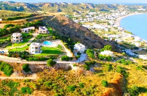 Kefalos Apartment | Exceptional Kefalos Apartment with Pool and Ocean View