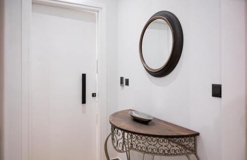 Nafpaktos Apartment | Top-Rated Kefalovriso Apartment with Family-Friendly Amenities