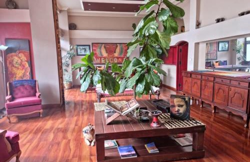 Bole House | Experience Comfort at Kefetew Guest House with Hot Tub