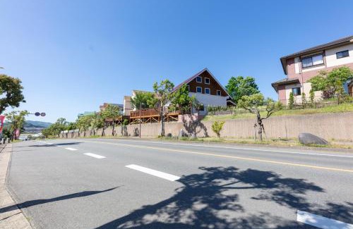 Itoshima Ski Chalet | Discover Keiko's Home: Family-Friendly Resort Near Tenjin