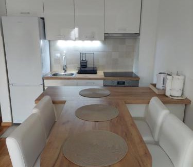 Gradiska Apartment | KEJ LUX Apartman