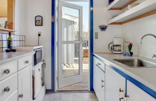 Trend House | Relaxing Oceanfront Retreat "Kel" Near the Inlet by Interhome