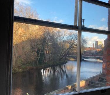 Sheffield House | Discover Riverside Victorian Home with 9.5/10 Guest Rating