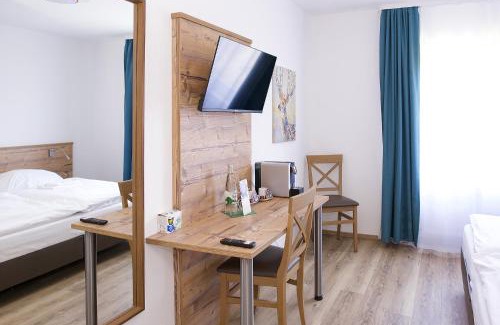 Andernach Bed & Breakfast | Discover Keller Höhe: Family-Friendly Stay with Breakfast