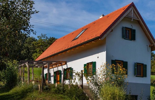 Eberau House | Unforgettable Stay at Kellerstöckl am Liendlberg - 10/10 Rating