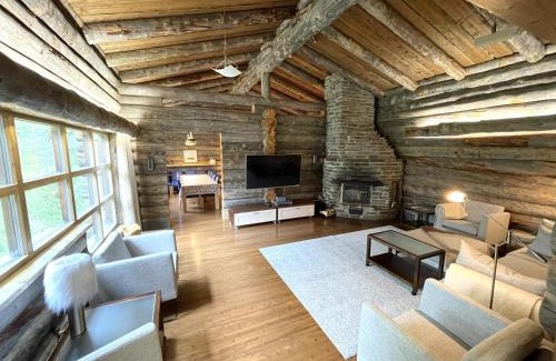 Saariselka Ski Chalet | Experience Kelo in Saariselkä: Family-Friendly, Top Rated 4-Star