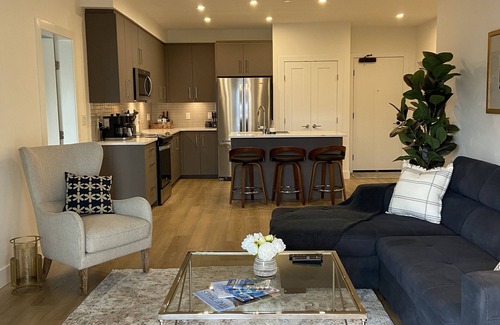 McKinley Condo | Relaxing Mckinley Beach Condo with Ocean View & Spa