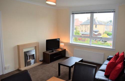 Grangemouth Apartment | Family-Friendly Kelpies Serviced Apartments in MacGregor