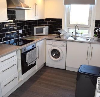 Larbert Apartment | Family-Friendly Kelpies Serviced Apartments - McClean