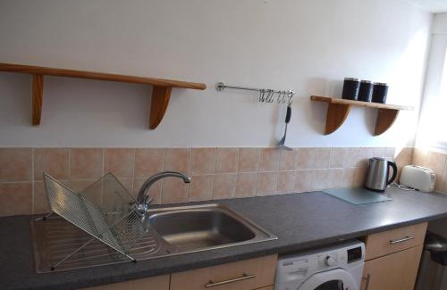 Grangemouth Apartment | Family-Friendly Kelpies Serviced Apartments in Abbotsford