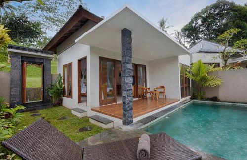 Keliki Villa | Kelusa Hill: Family-Friendly Getaway with Pool Access